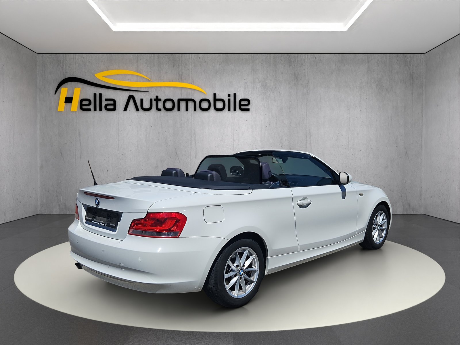 BMW 118i Cabrio, Petrol, Second hand / Used, Manual - 3