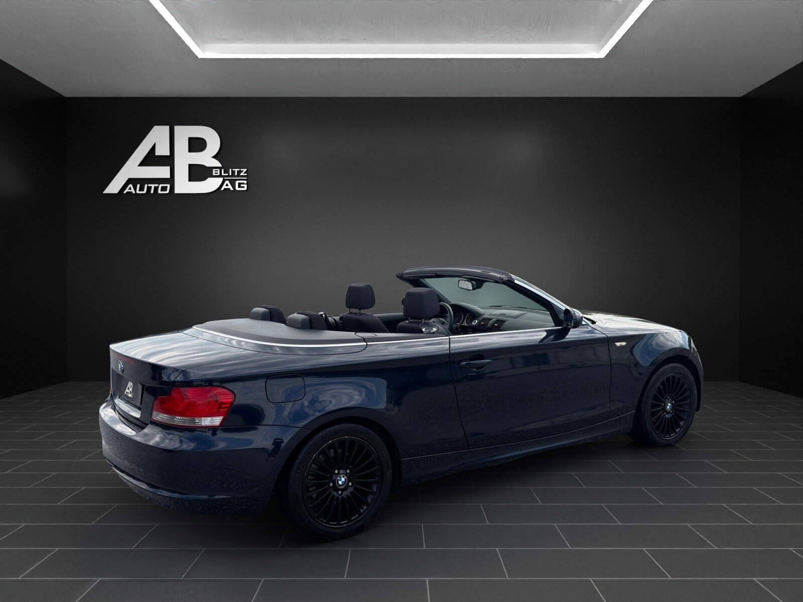 BMW 118i Cabrio Steptronic, Petrol, Second hand / Used, Automatic - 5