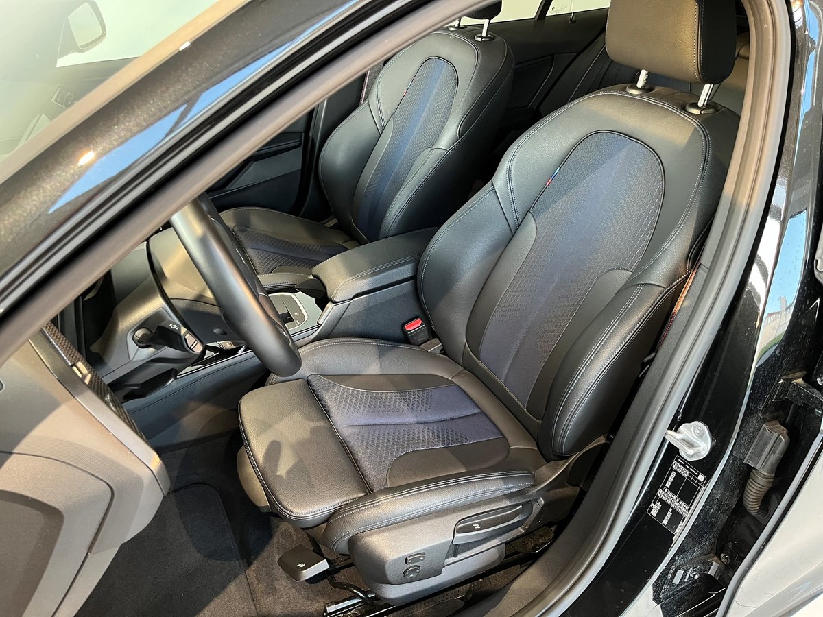 BMW 118i Steptronic Pure M Sport, Petrol, Second hand / Used, Automatic - 6