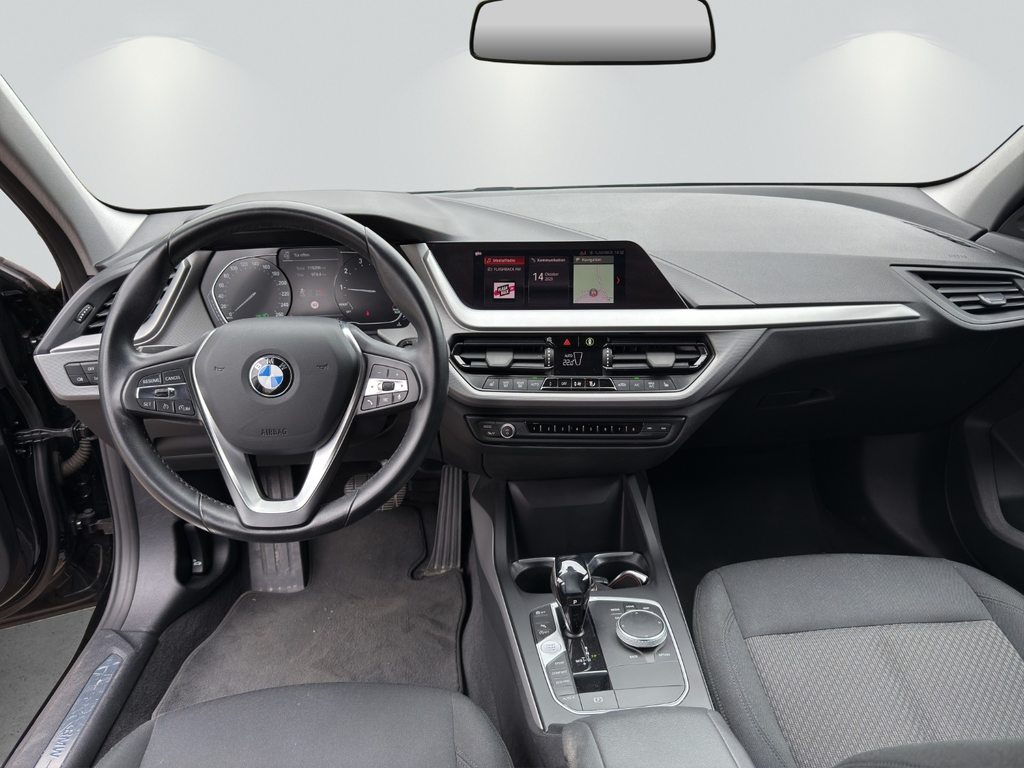 BMW 1er Reihe F40 118i, Benzin, Occasion / Gebraucht, Automatik - 5