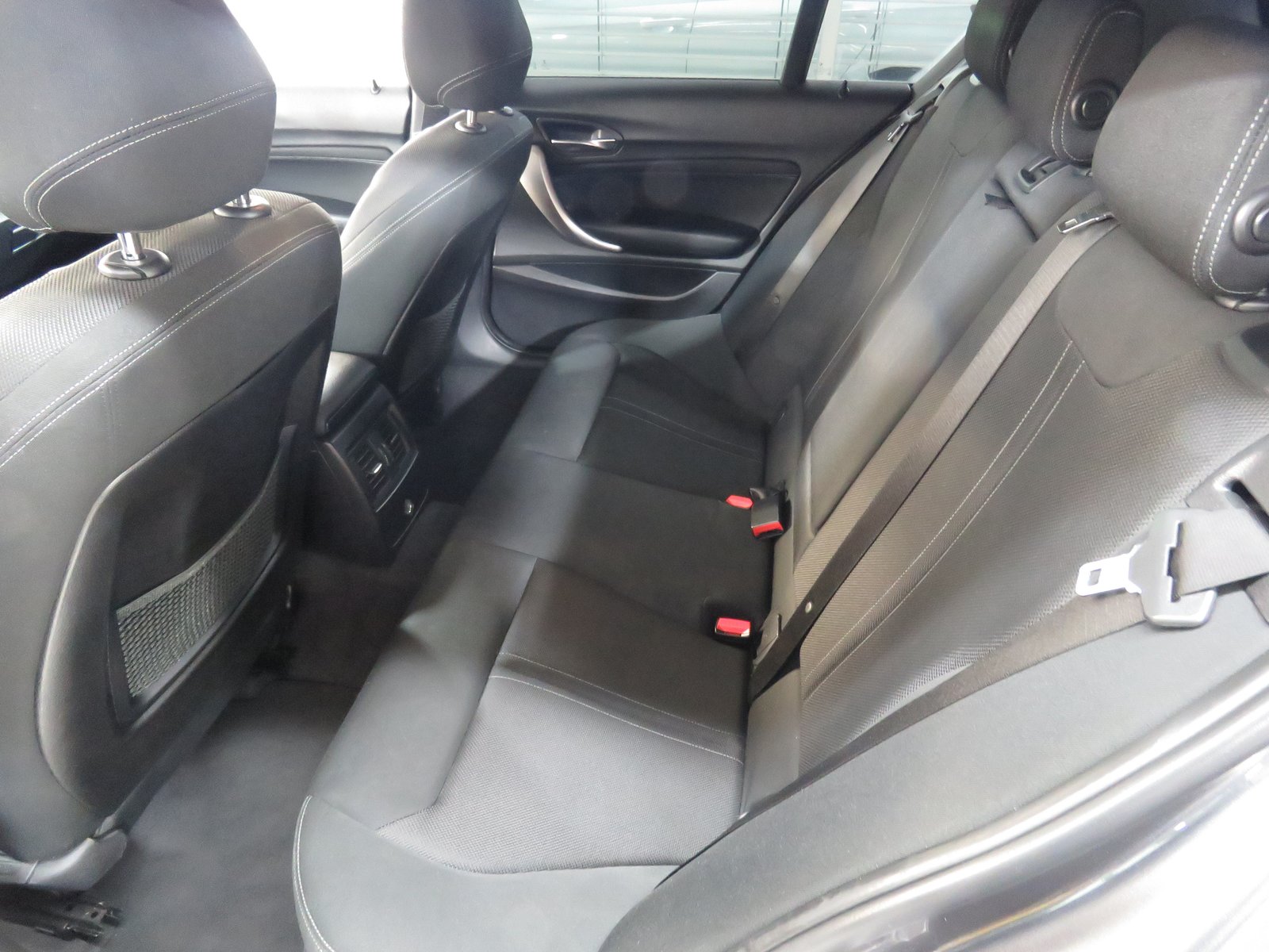 BMW 118d Sport Line, Diesel, Second hand / Used, Manual - 6