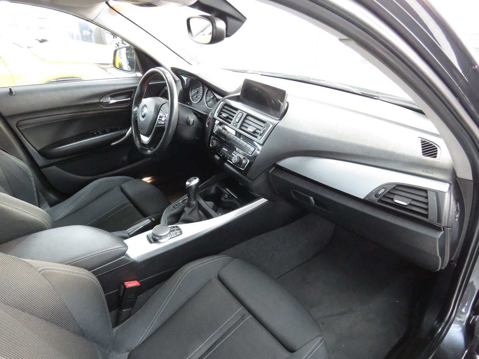 BMW 118d Sport Line, Diesel, Second hand / Used, Manual - 7