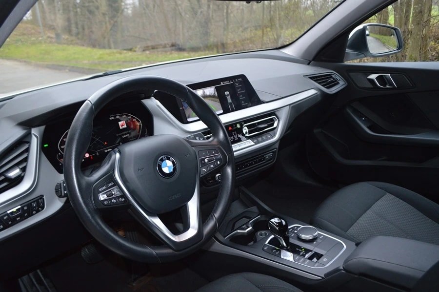 BMW 118i Steptronic, Benzin, Occasion / Gebraucht, Automatik - 5