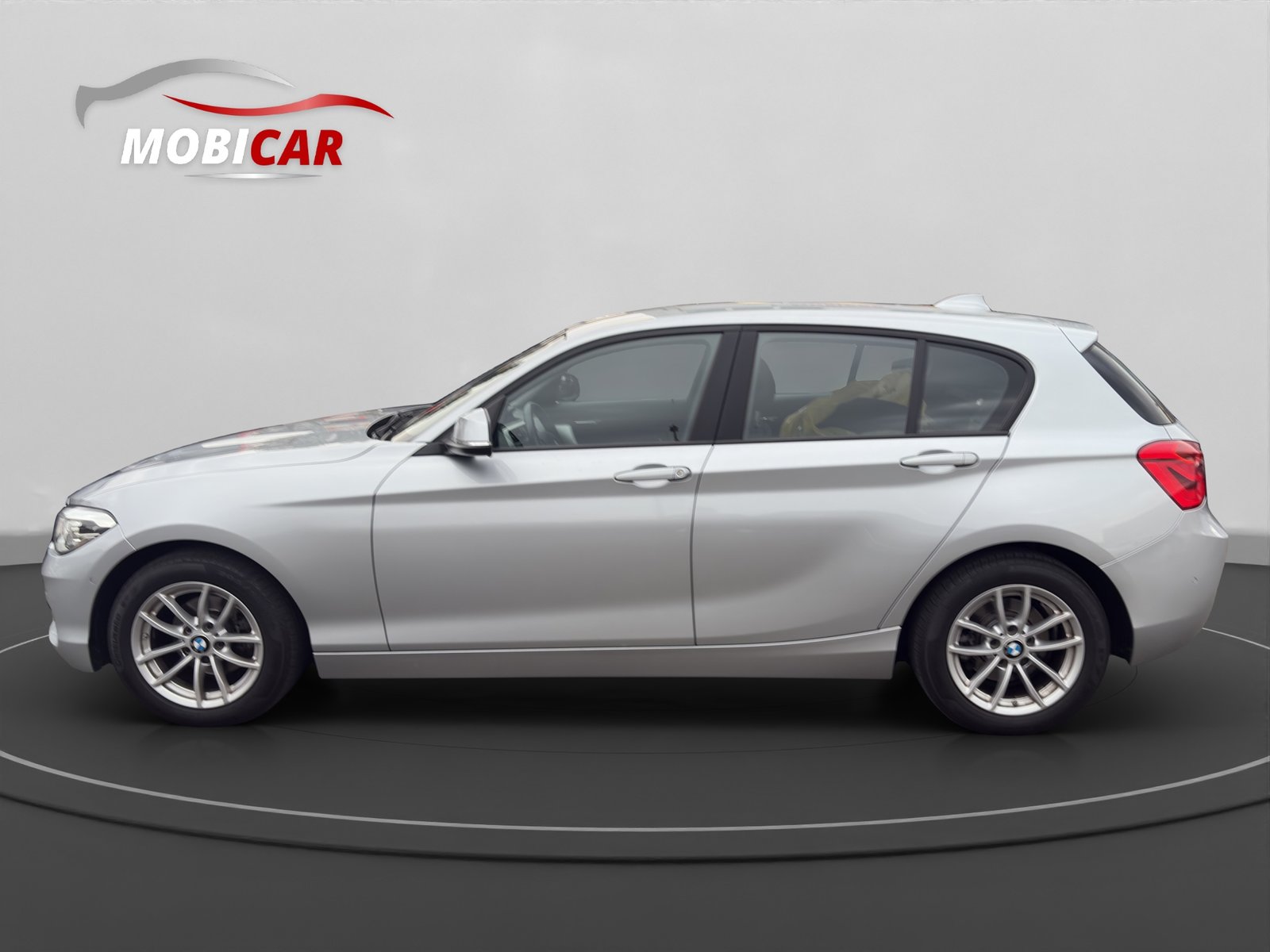 BMW 118i Edition Sport Line Steptronic, Petrol, Second hand / Used, Automatic - 2