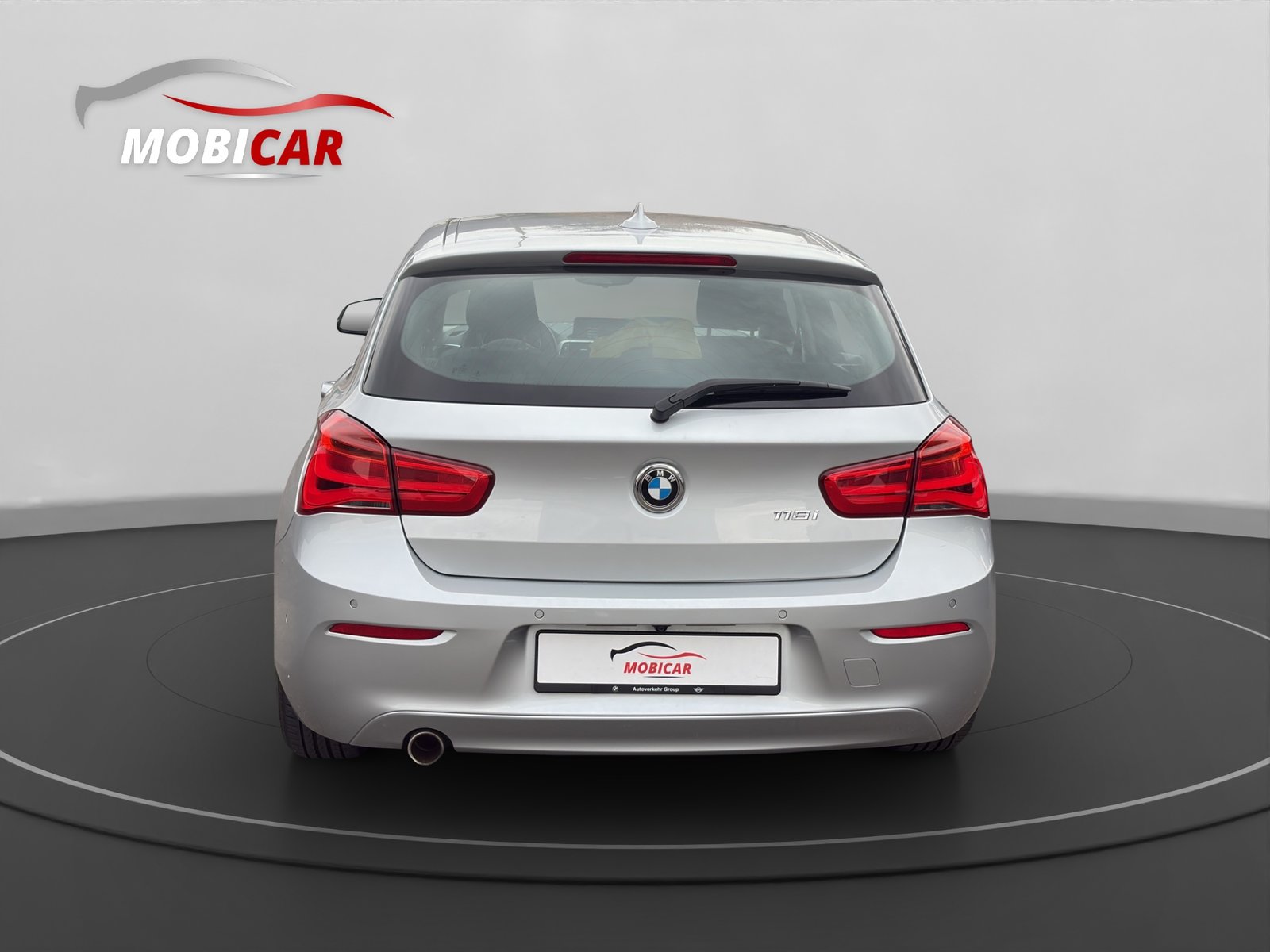 BMW 118i Edition Sport Line Steptronic, Petrol, Second hand / Used, Automatic - 4