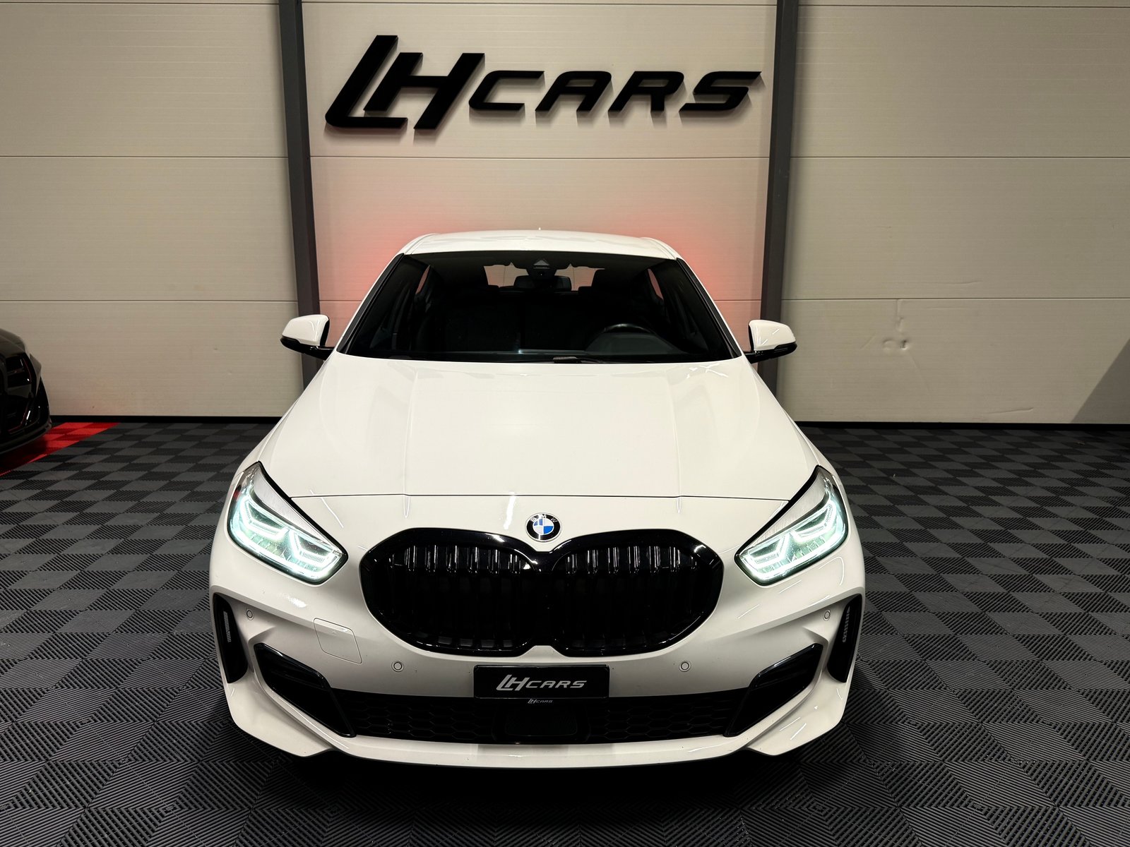 BMW 118d M-Sport, Diesel, Occasion / Utilisé, Manuelle - 7