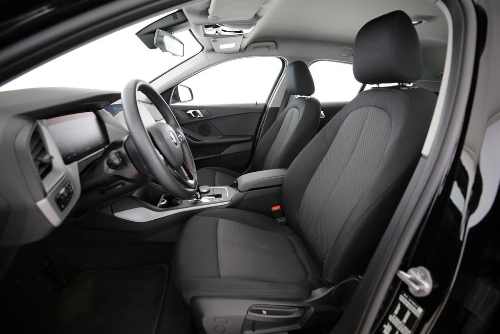BMW 118i, Essence, Occasion / Utilisé, Manuelle - 3