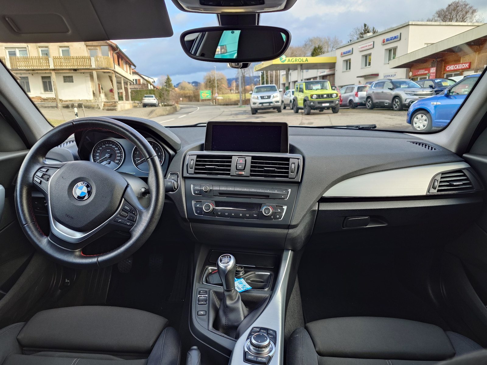 BMW 118i Sport Line, Essence, Occasion / Utilisé, Manuelle - 5