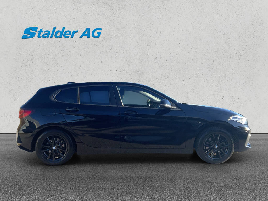 BMW 118i, Benzin, Occasion / Gebraucht, Automatik - 7