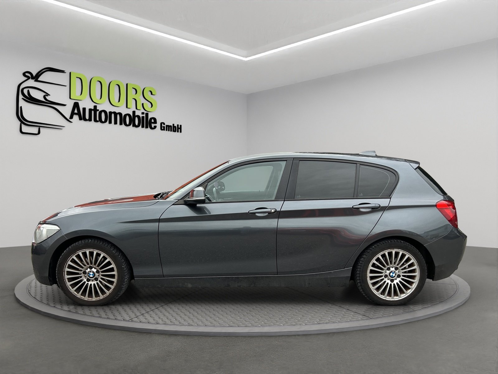 BMW 118i Sport Line, Benzin, Occasion / Gebraucht, Handschaltung - 7