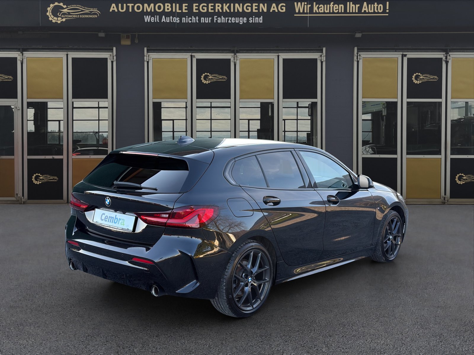 BMW 118d Steptronic Pure M Sport, Diesel, Occasion / Gebraucht, Automatik - 5