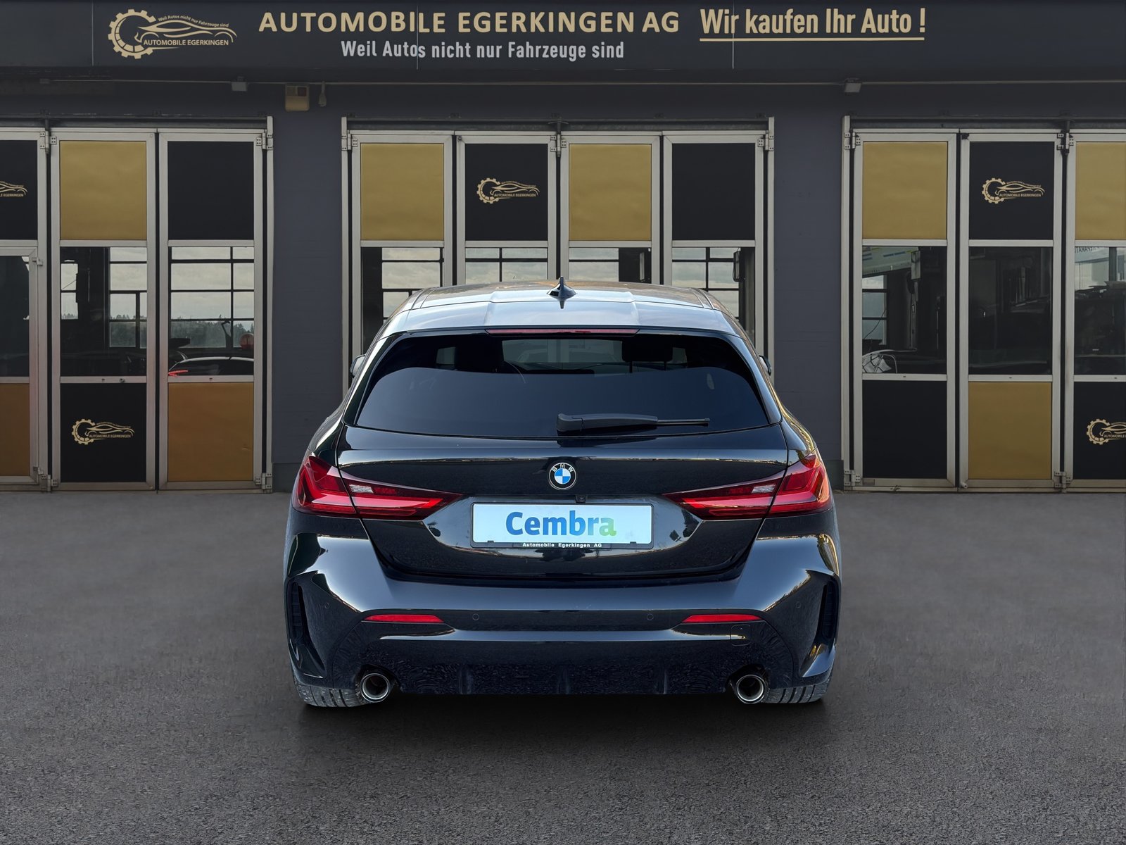 BMW 118d Steptronic Pure M Sport, Diesel, Occasion / Gebraucht, Automatik - 6