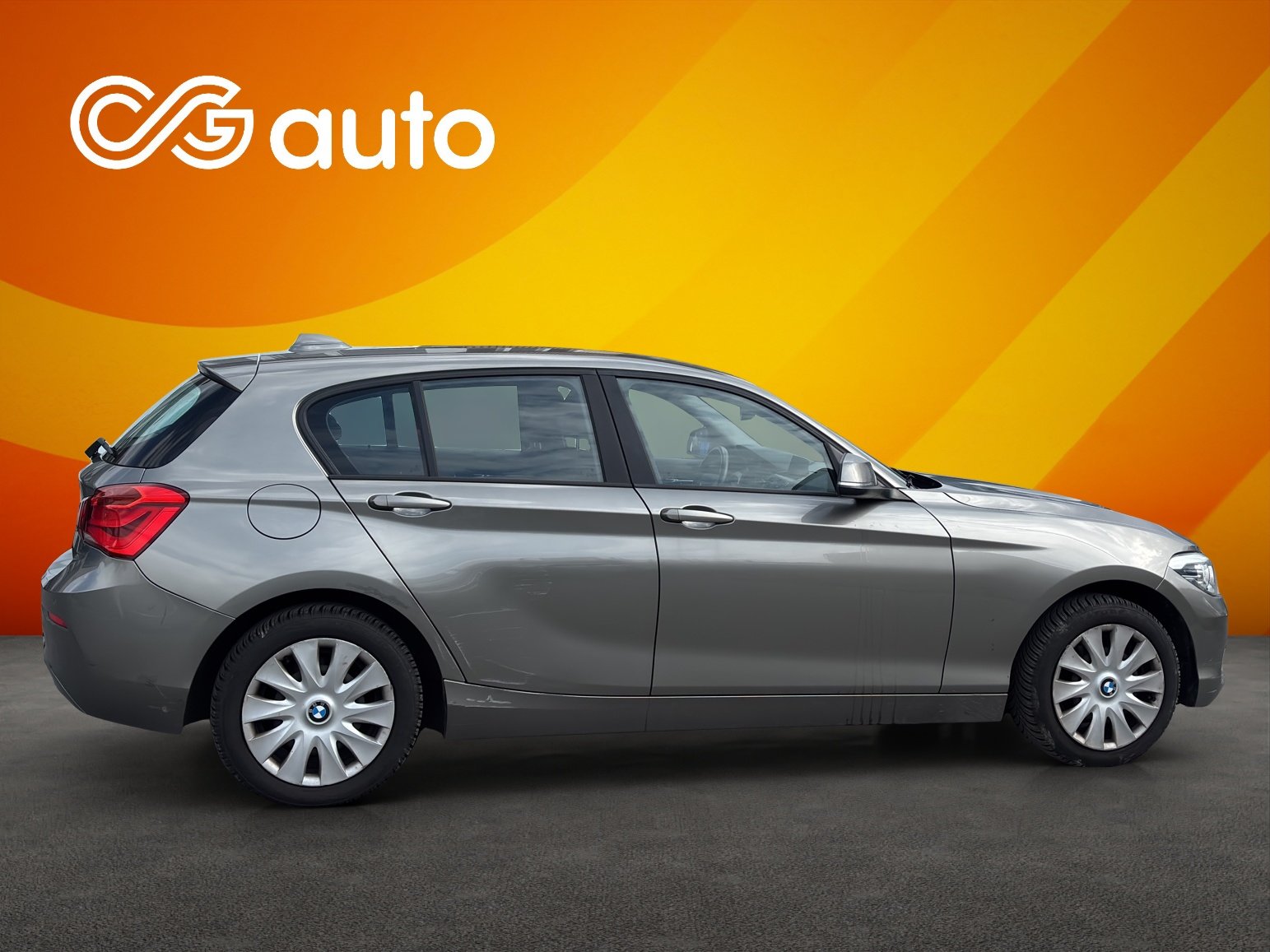 BMW 118i MOTOR PROBLEM, Petrol, Second hand / Used, Manual - 5