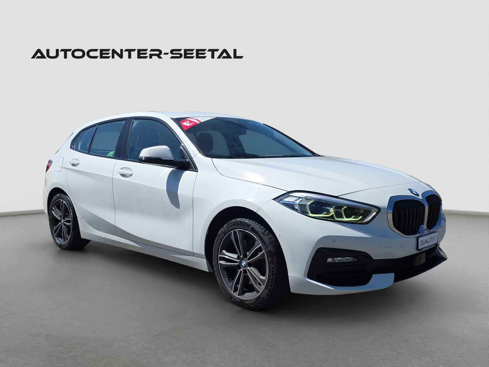 BMW 118i Sport Line