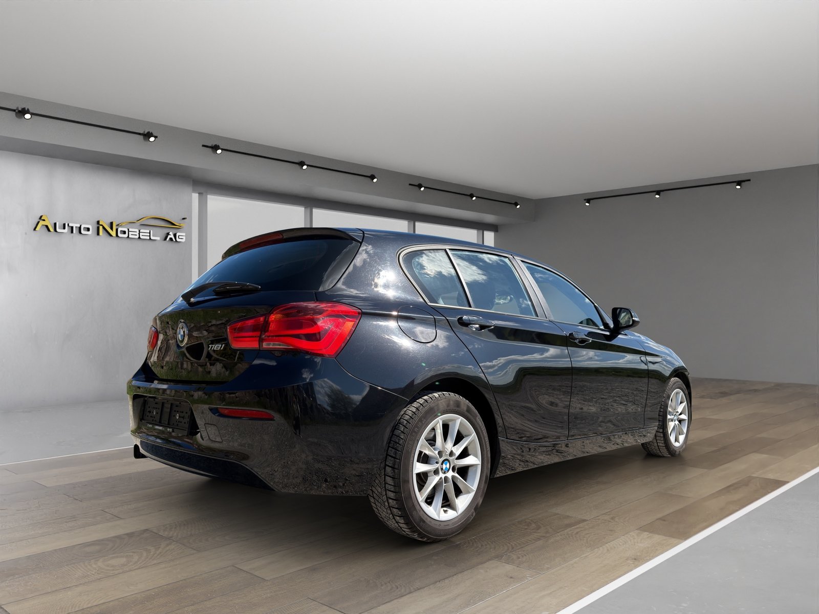 BMW 118, Petrol, Second hand / Used, Automatic - 5
