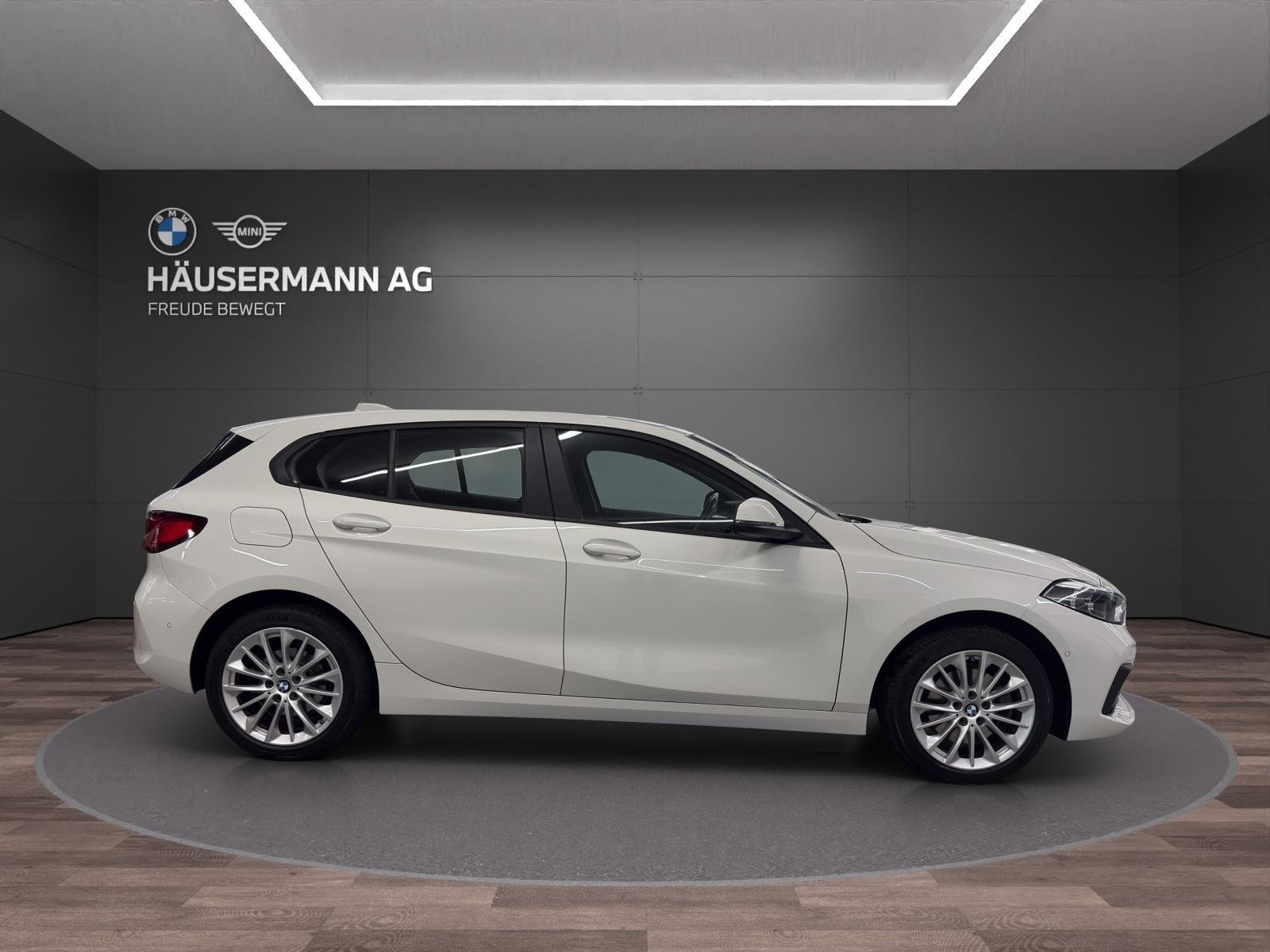 BMW 118i, Essence, Occasion / Utilisé, Automatique - 4