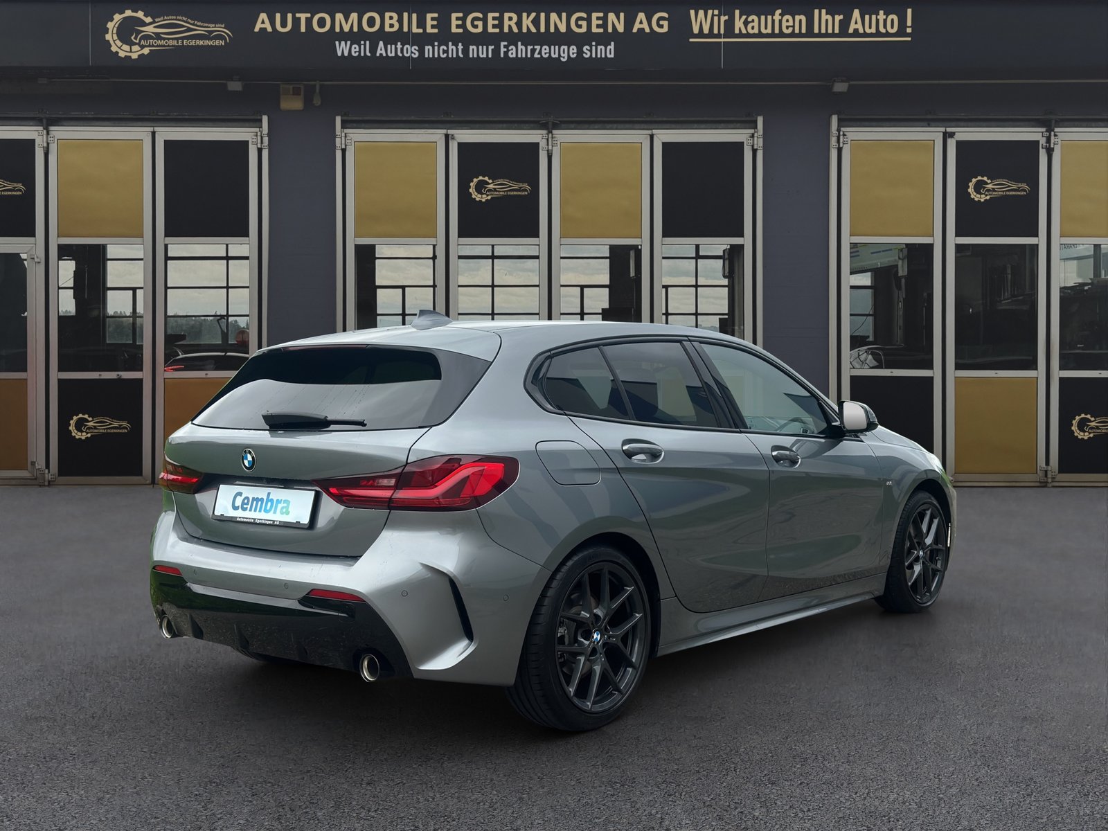 BMW 118d Pure M Sport, Diesel, Occasion / Gebraucht, Automatik - 5