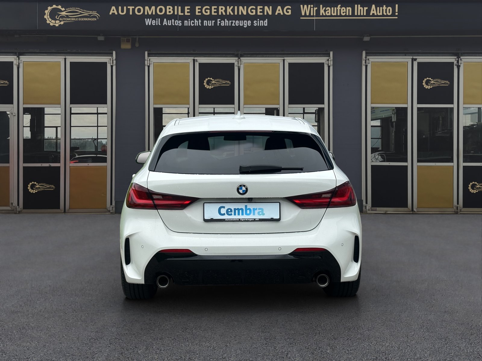 BMW 118d Pure M Sport, Diesel, Occasion / Gebraucht, Automatik - 6