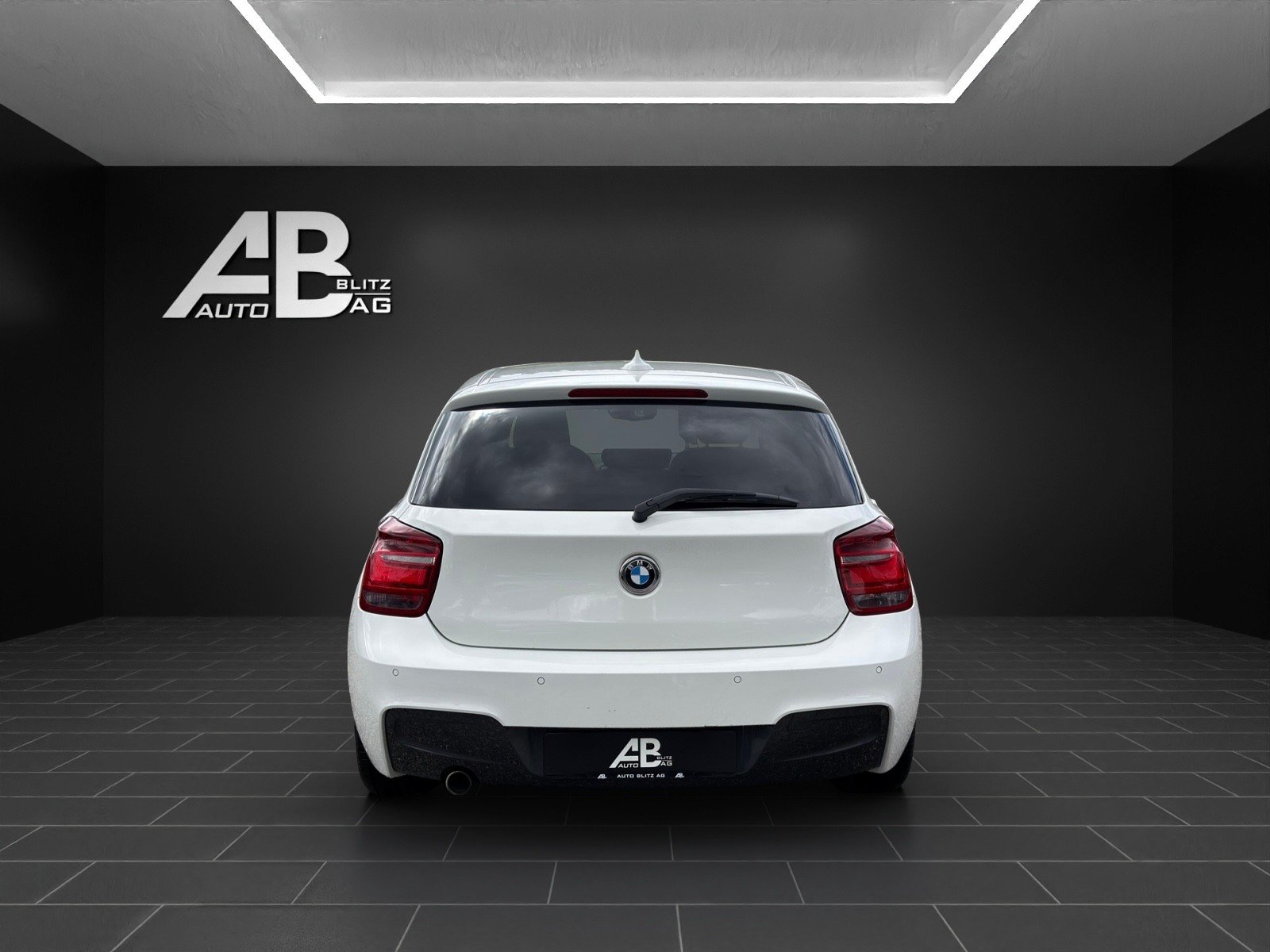 BMW 118d M-Sportpaket, Diesel, Occasioni / Usate, Manuale - 4