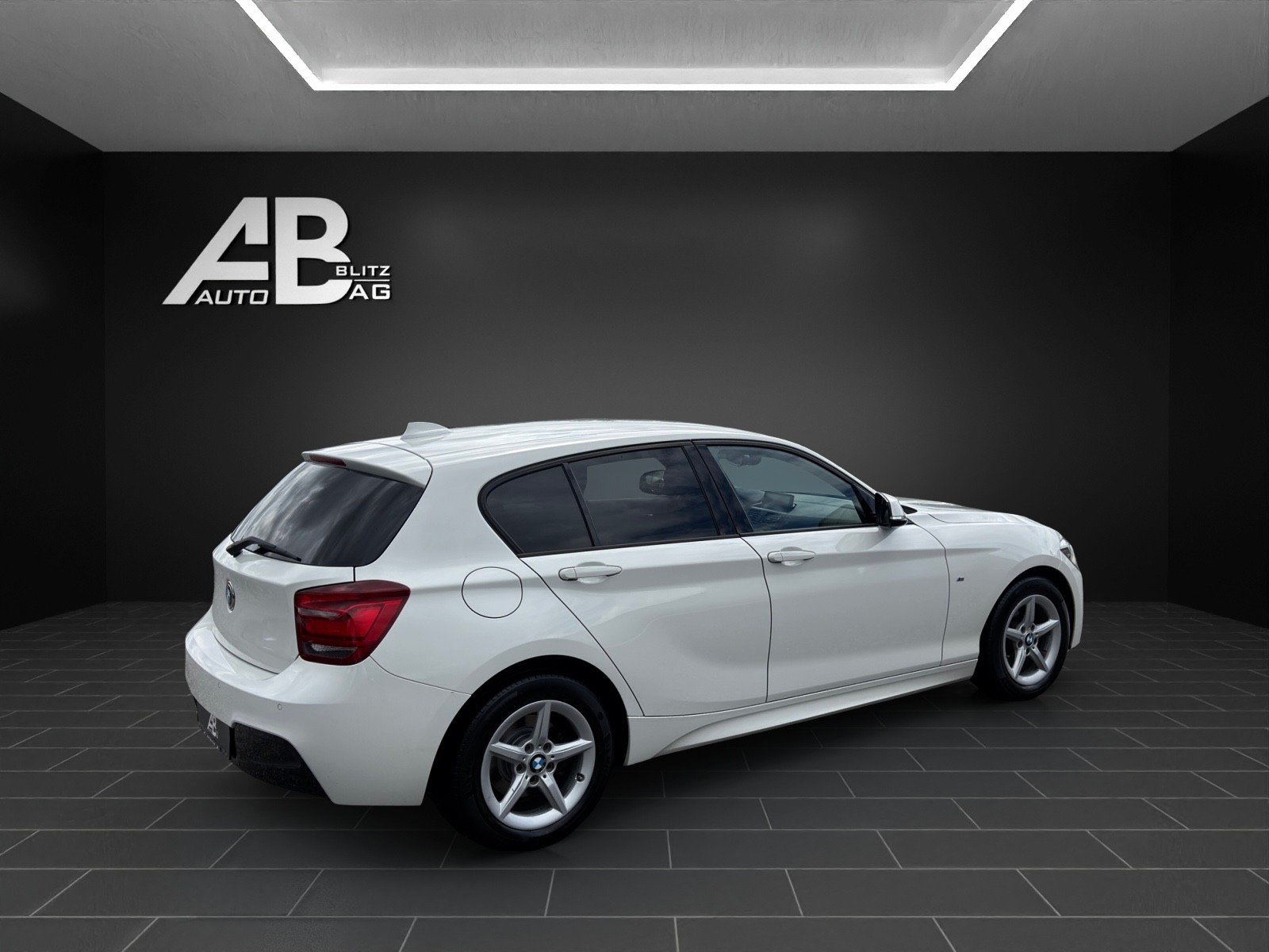 BMW 118d M-Sportpaket, Diesel, Occasioni / Usate, Manuale - 5