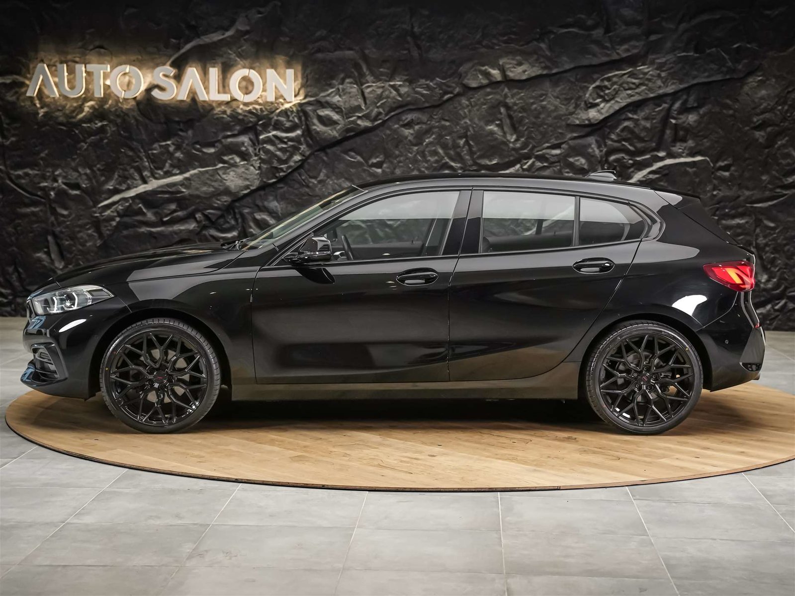 BMW 118i Sport Line Steptronic *CH Auto*19 Felgen*Harman/Kar, Benzina, Occasioni / Usate, Automatico - 3