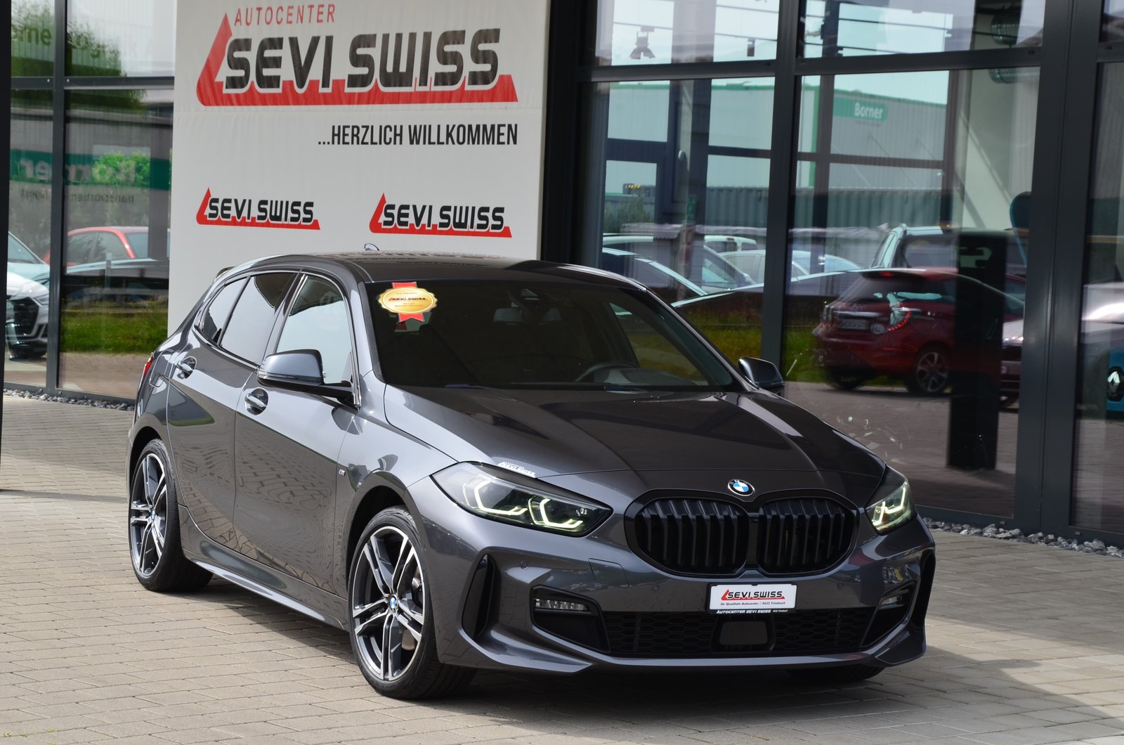 BMW 118i M Sport Steptronic*Frisch ab MFK,1 Jahr oder 20000k