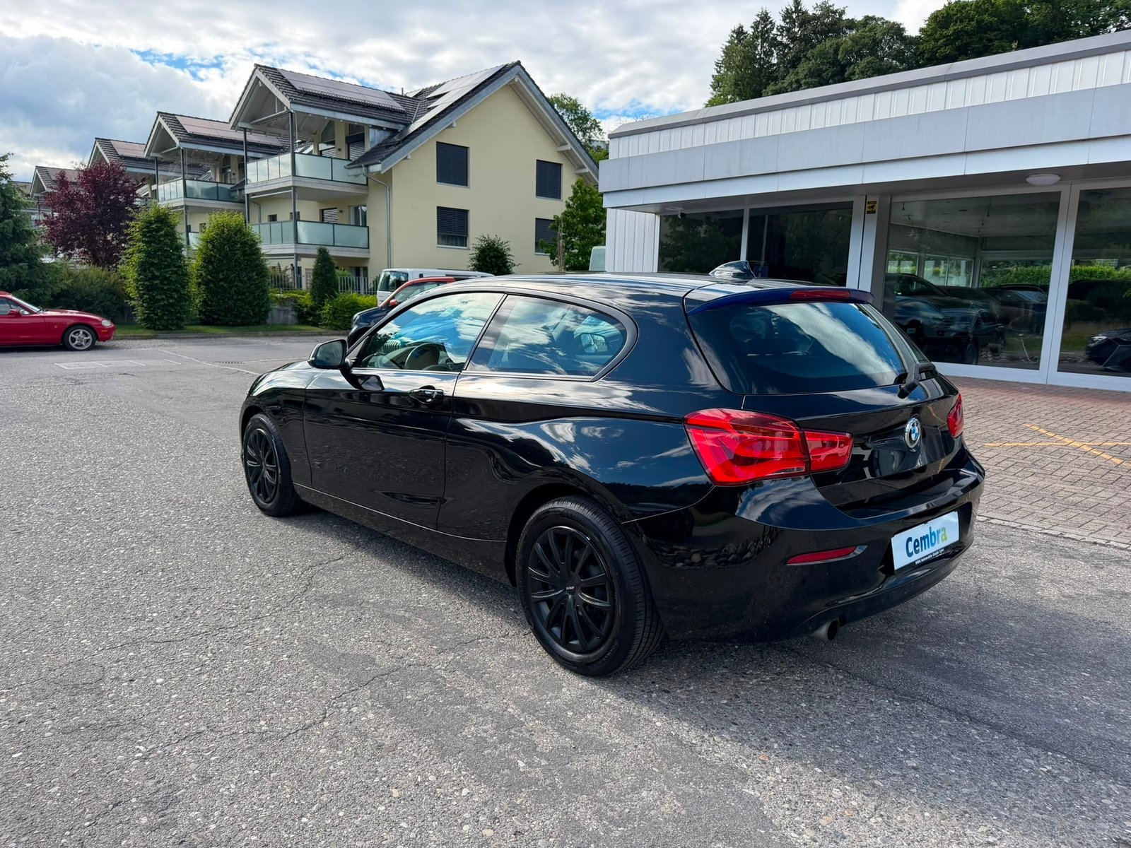 BMW 118i Steptronic, Benzin, Occasion / Gebraucht, Automatik - 2