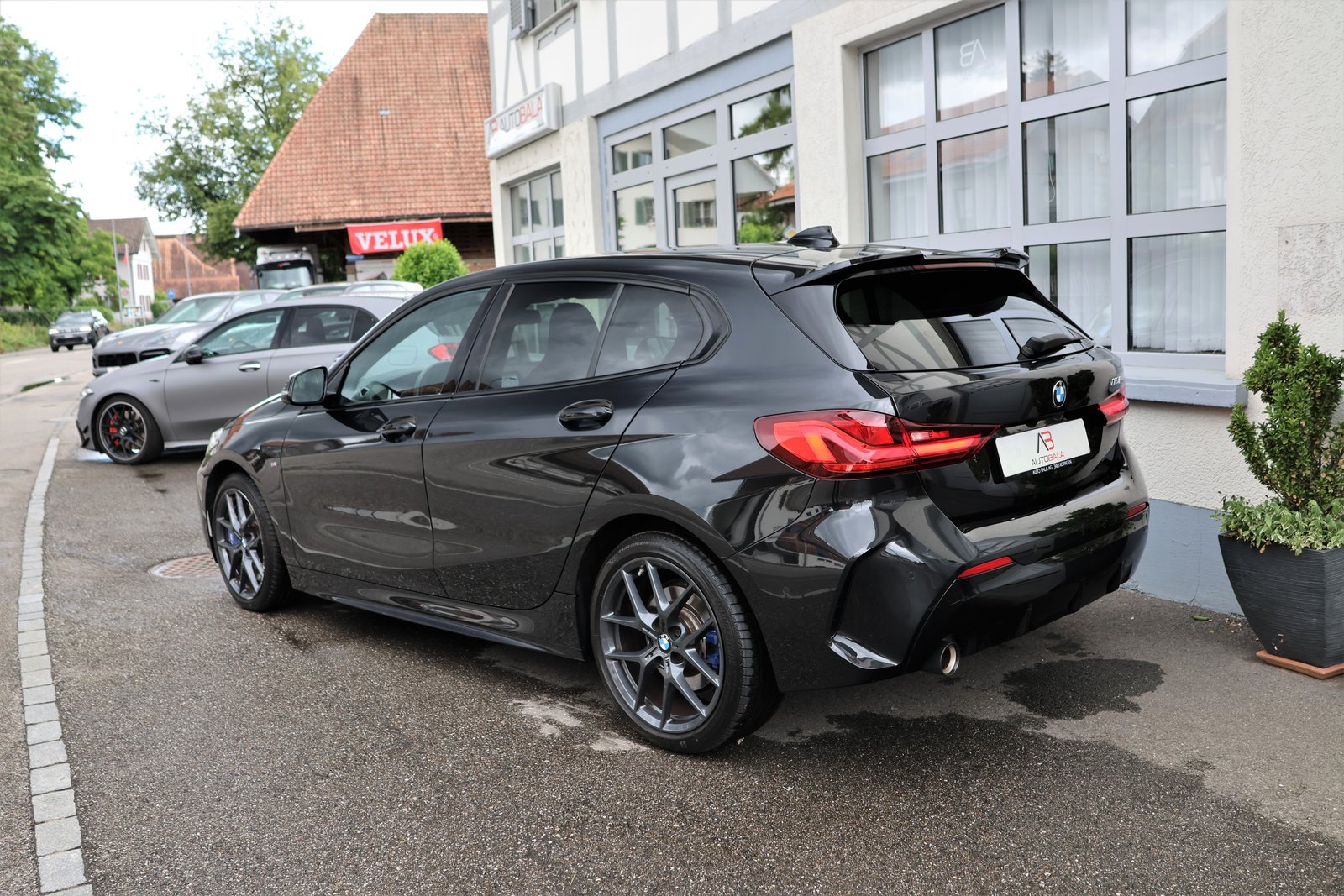 BMW 118i M Sport Steptronic, Benzin, Occasion / Gebraucht, Automatik - 7