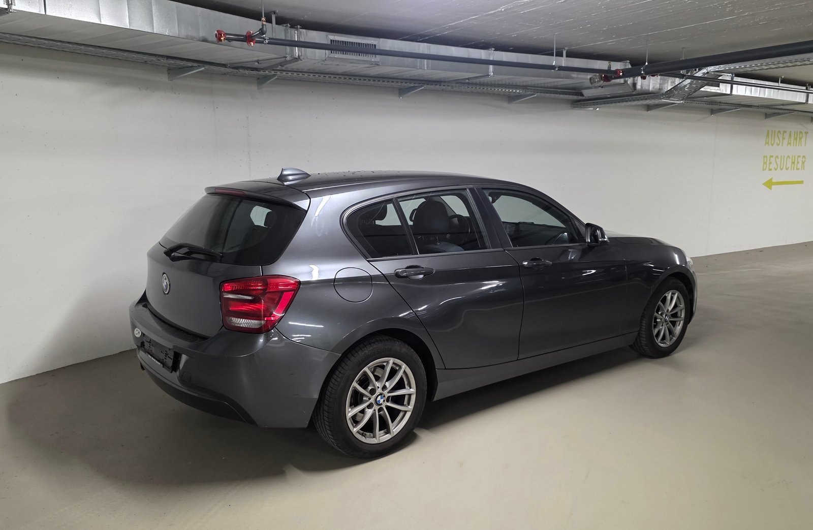 BMW 118d Urban Line Steptronic, Diesel, Occasion / Gebraucht, Automatik - 4