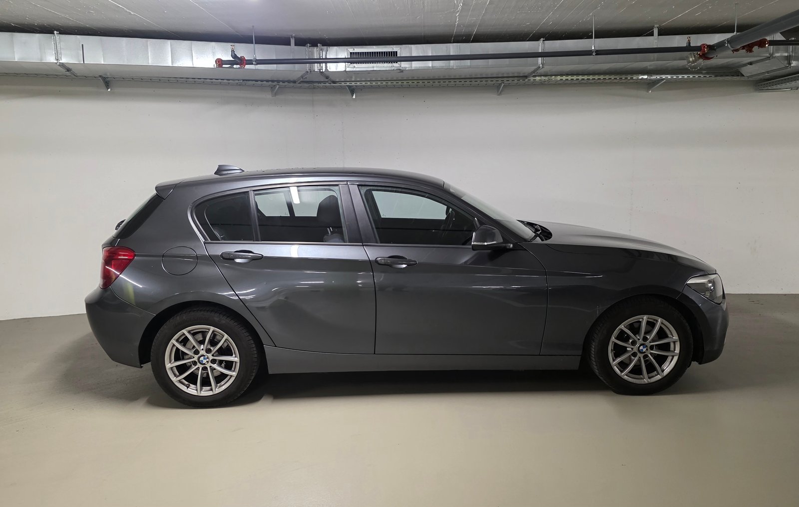 BMW 118d Urban Line Steptronic, Diesel, Occasion / Gebraucht, Automatik - 5