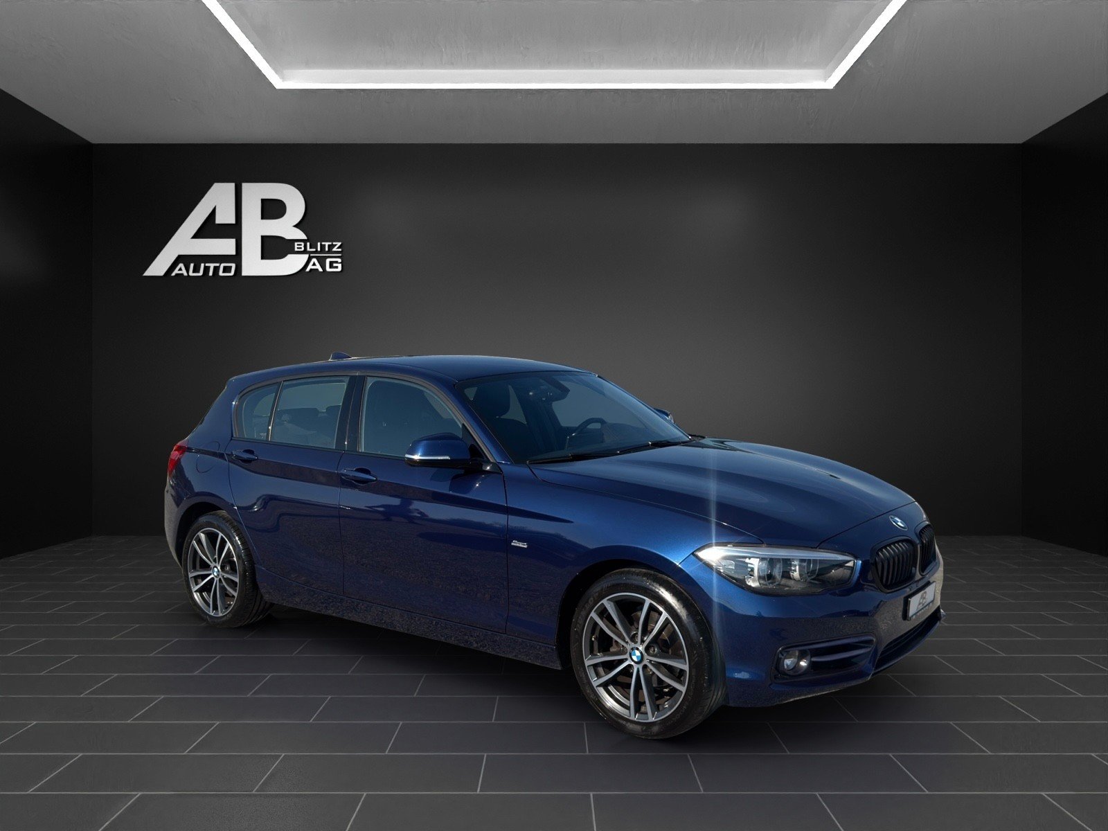 BMW 118i Edition Sport Line Steptronic, Petrol, Second hand / Used, Automatic - 6