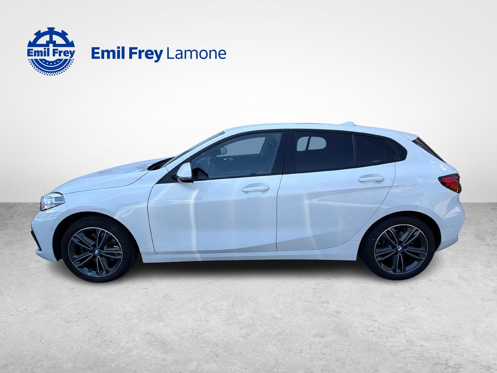 BMW 118i, Essence, Occasion / Utilisé, Automatique - 3