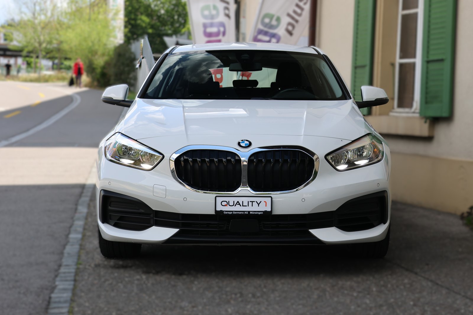 BMW 118i Steptronic Essential Edition, Essence, Occasion / Utilisé, Automatique - 2