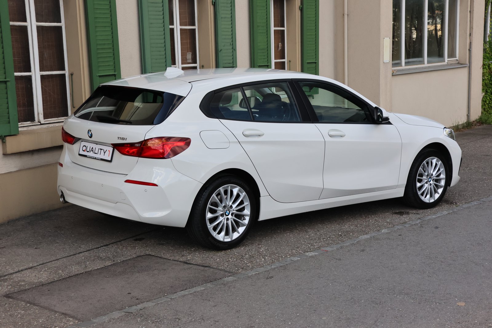BMW 118i Steptronic Essential Edition, Essence, Occasion / Utilisé, Automatique - 5