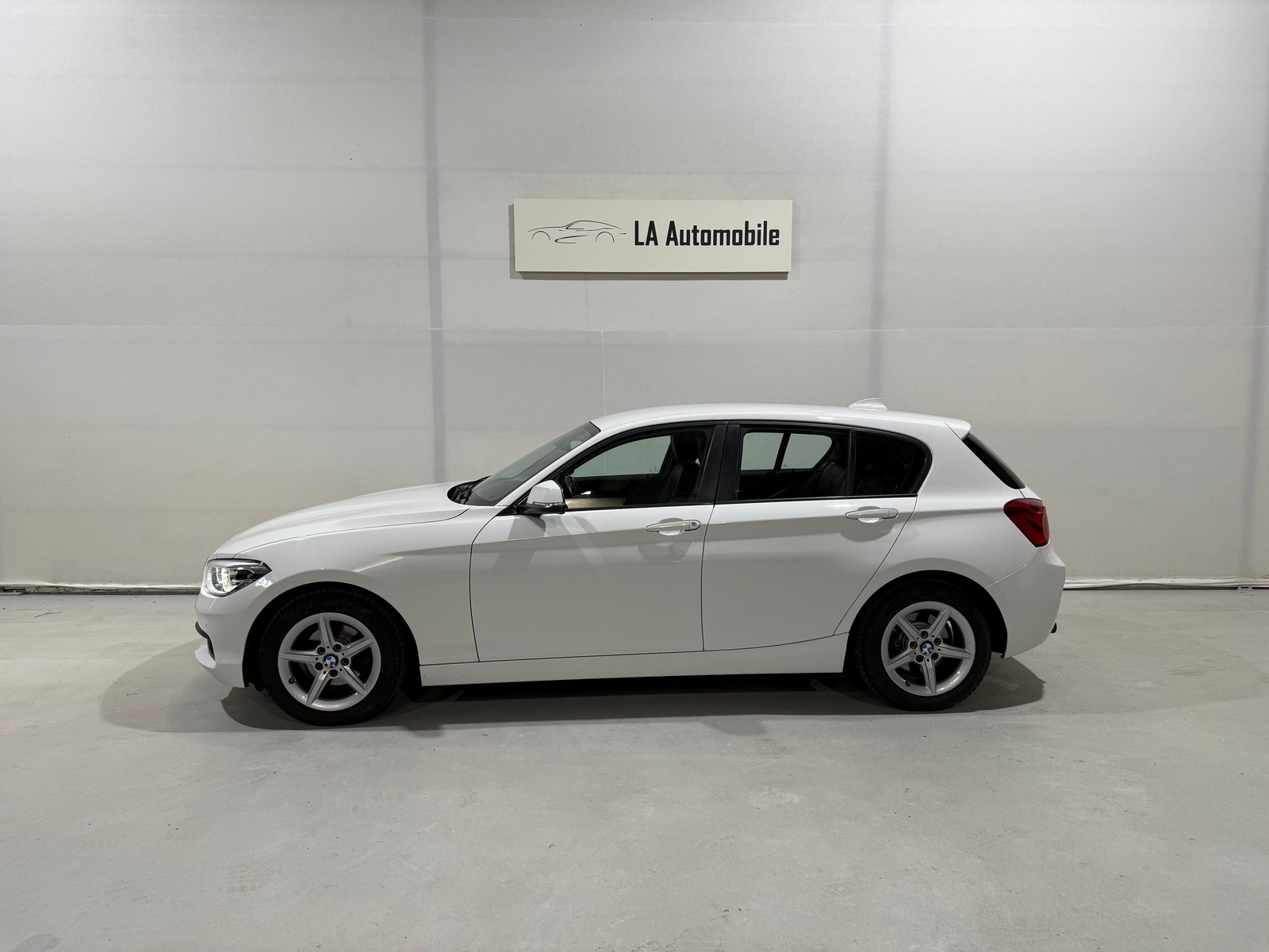 BMW 118i Steptronic, Petrol, Second hand / Used, Automatic - 3