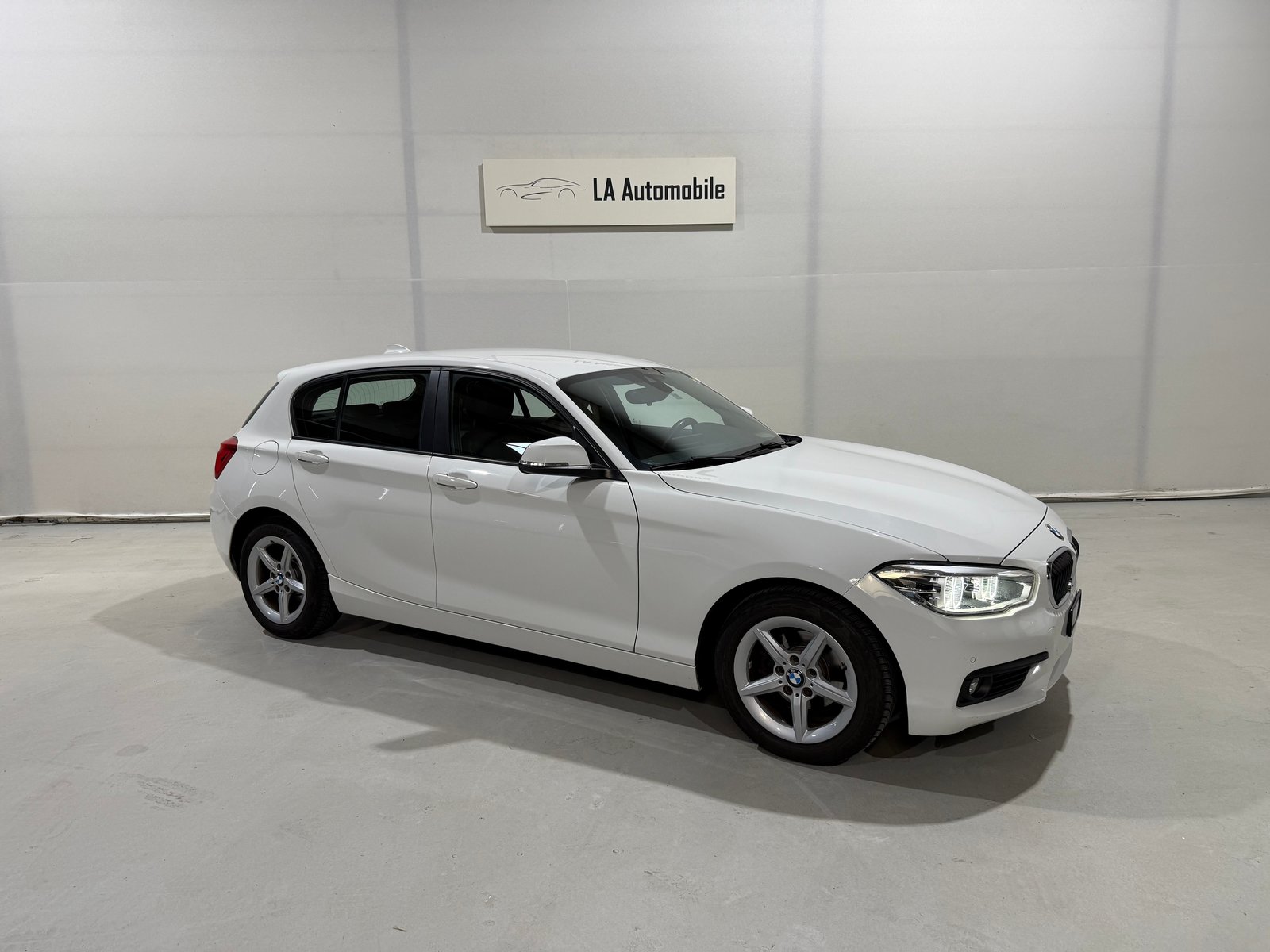 BMW 118i Steptronic, Petrol, Second hand / Used, Automatic - 5