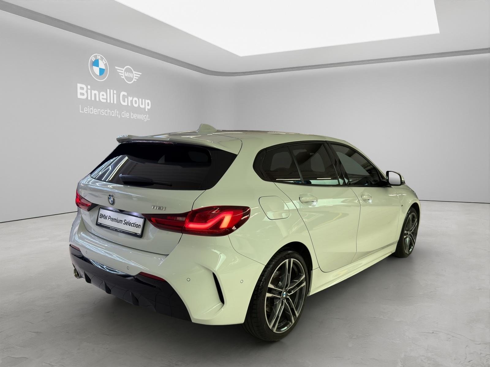 BMW 118i M-SportPaket, Benzin, Occasion / Gebraucht, Automatik - 5