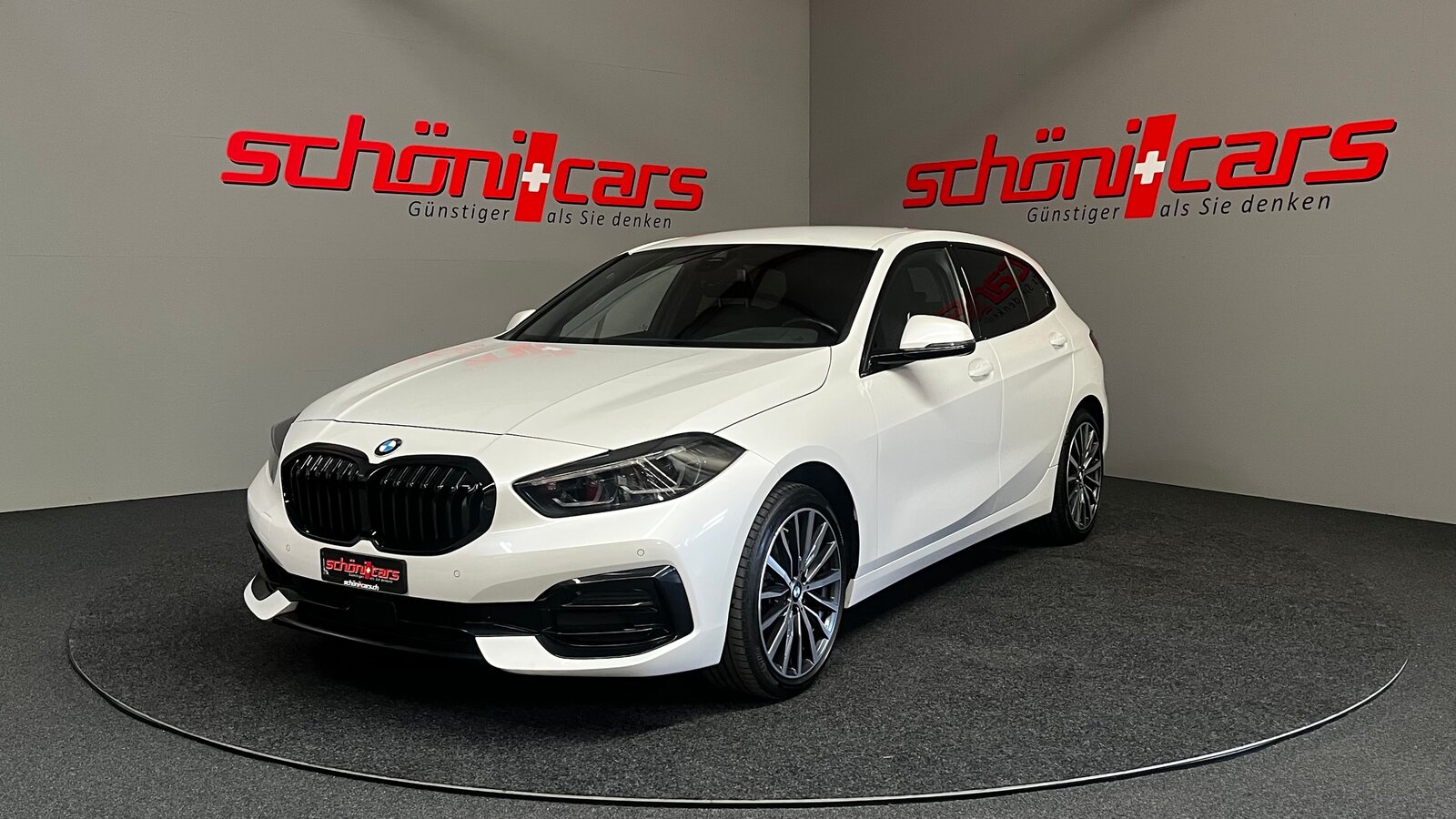 BMW 118i Sport Line Steptronic