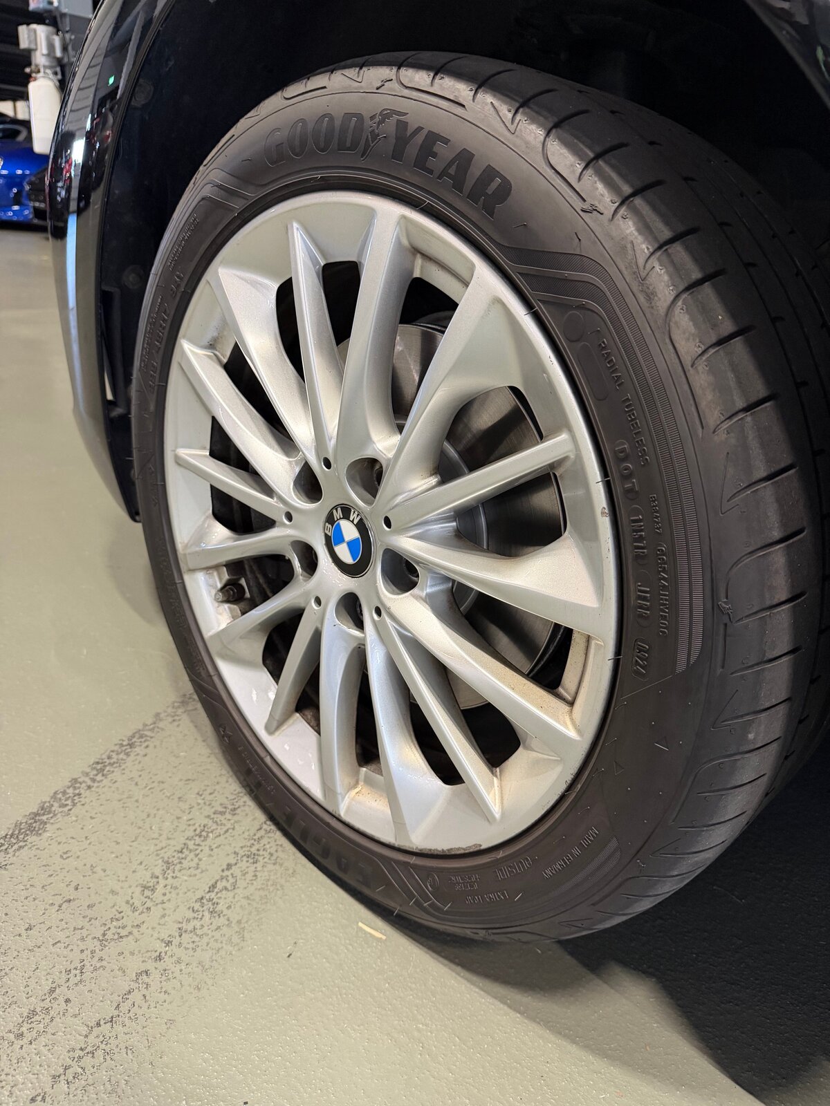 BMW 118i Steptronic all black, Essence, Occasion / Utilisé, Automatique - 7