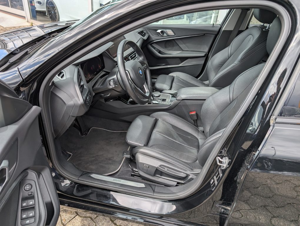 BMW 118 Sport Line, Benzina, Occasioni / Usate, Automatico - 3