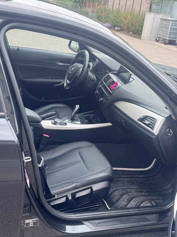 BMW 118, Benzin, Occasion / Gebraucht, Automatik - 5