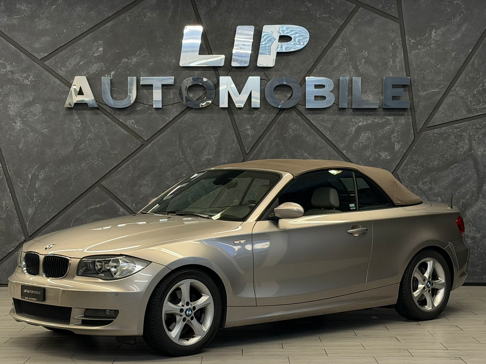 BMW 120i Cabrio Steptronic