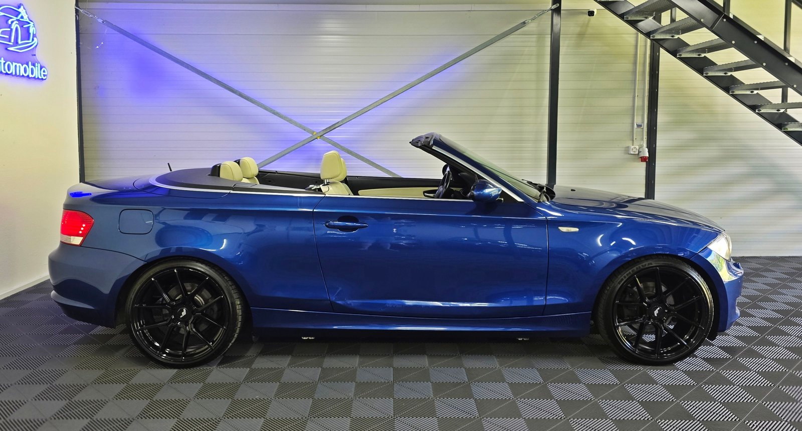 BMW 120i Cabrio, Petrol, Second hand / Used, Manual - 4