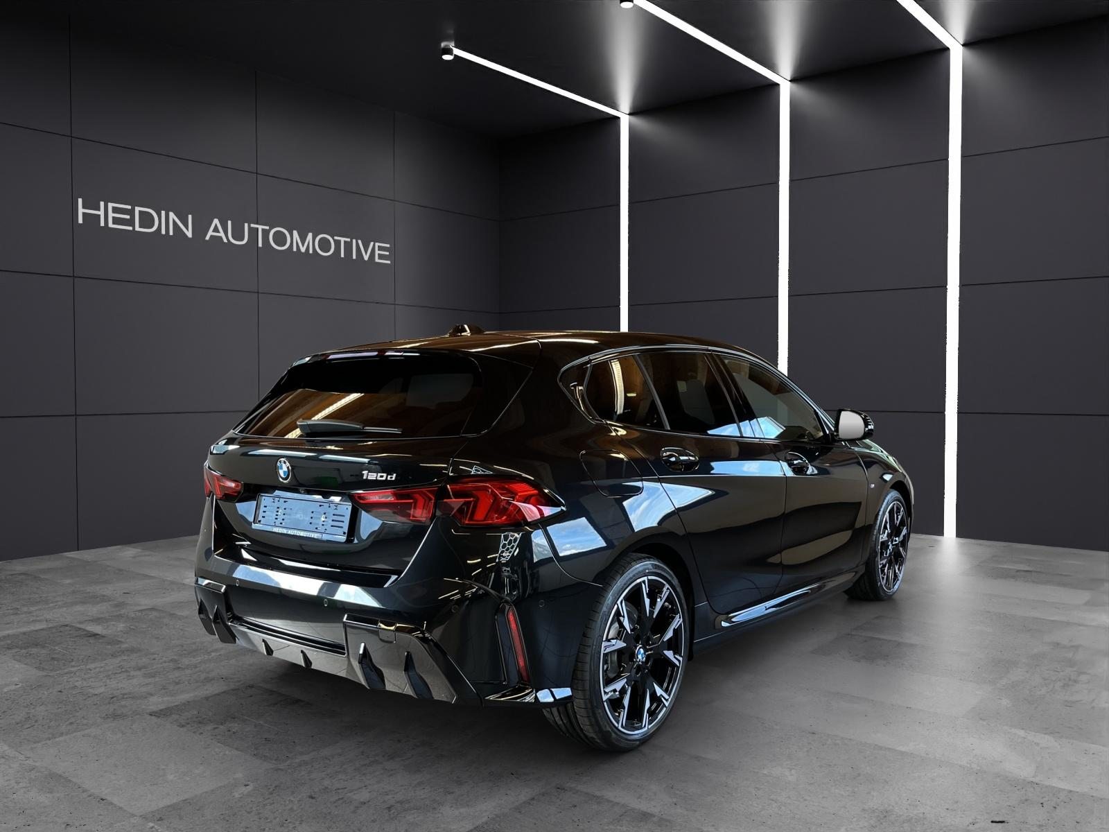 BMW 120d, Mild-Hybrid Diesel/Electric, New car, Automatic - 5