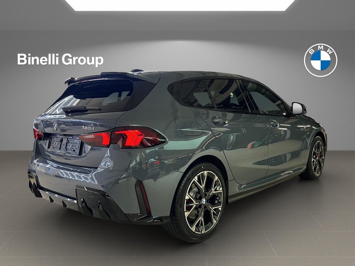 BMW 120d M Sport Pro Steptronic, Hybride Leggero Diesel/Elettrica, Auto nuove, Automatico - 6