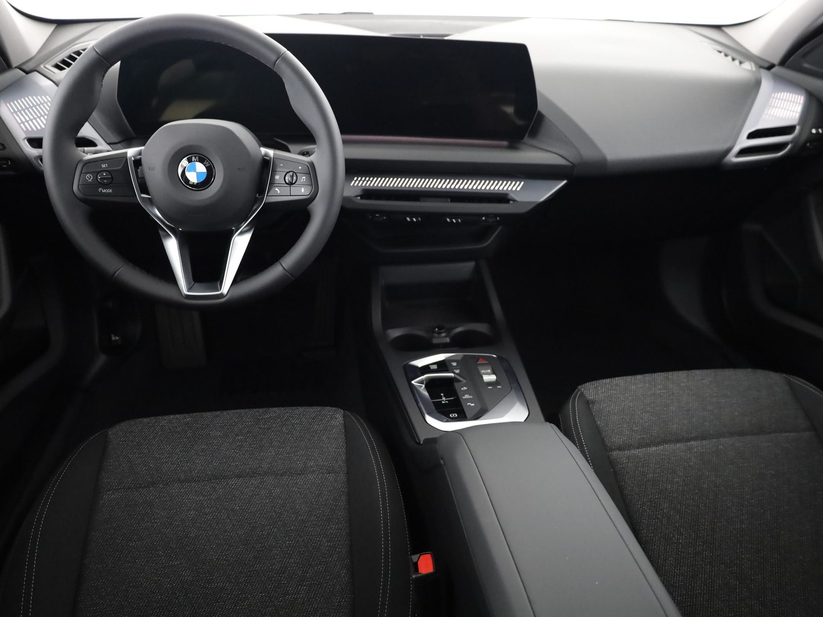 BMW 120i, Mild-Hybrid Petrol/Electric, New car, Automatic - 6
