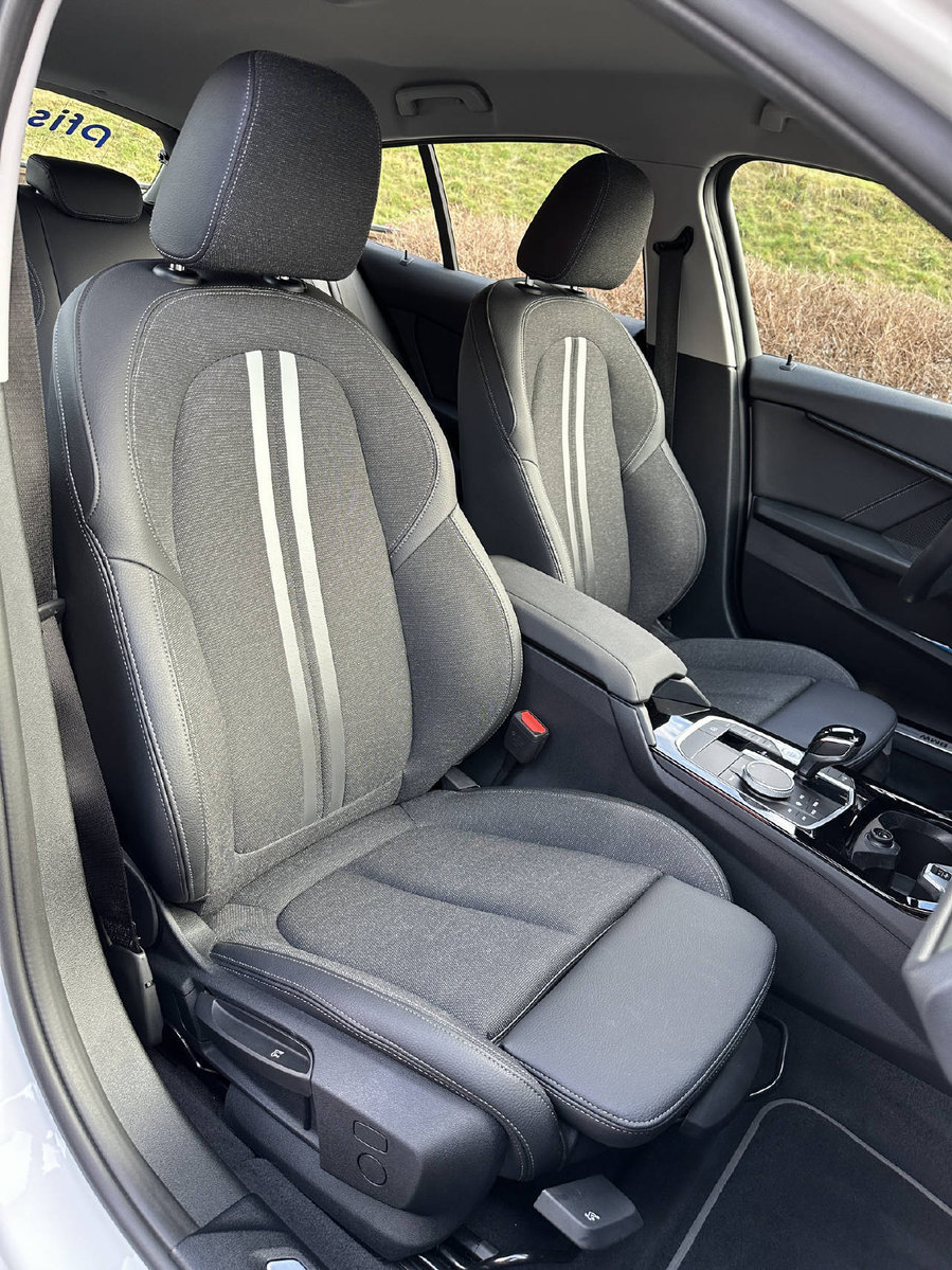 BMW 120d Sport Line, Diesel, Occasioni / Usate, Automatico - 2