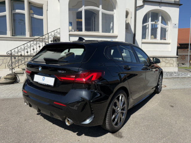 BMW 120i M Sport Steptronic, Occasion / Gebraucht, Automatik - 5
