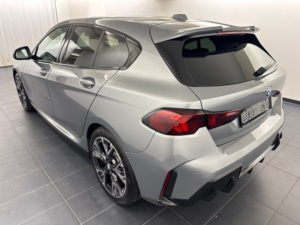 BMW 120 M Sport Pro Steptronic, Benzin, Occasion / Gebraucht, Automat - 2