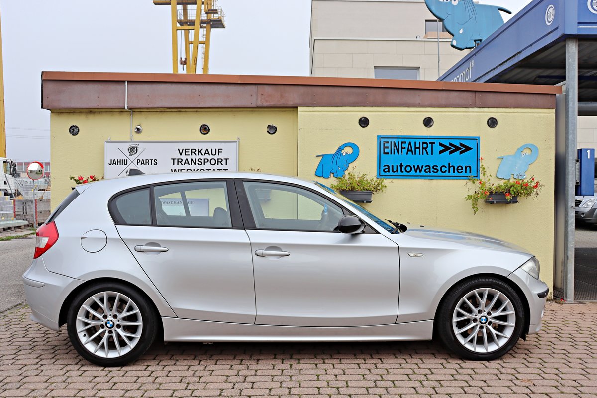 BMW 120i, Essence, Occasion / Utilisé, Manuelle - 2